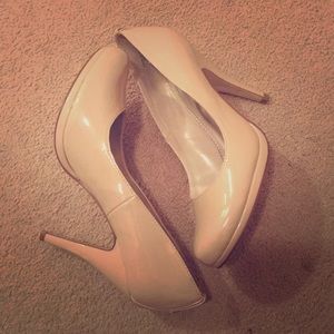 Natural pumps call it spring work pumps heels